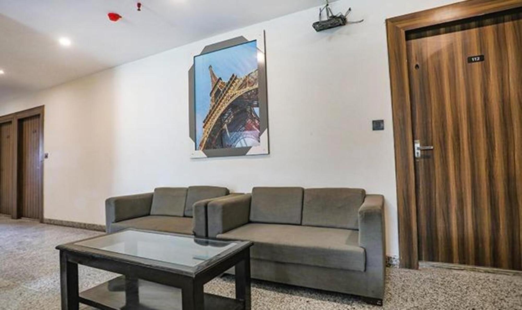Fabhotel F9 Sector 58 Νόιντα Εξωτερικό φωτογραφία
