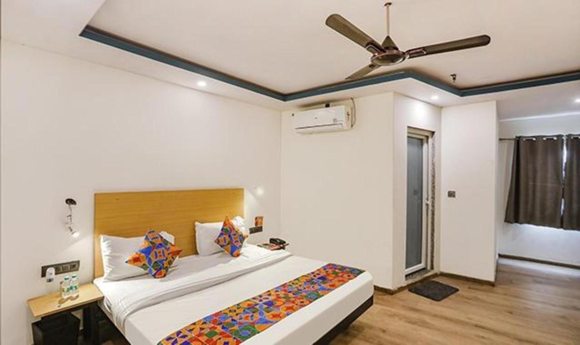 Fabhotel F9 Sector 58 Νόιντα Εξωτερικό φωτογραφία